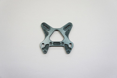 Mugen Dämpfer Befestigungsplatte MBX-7 vorn